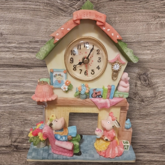 "Sweet Home"Vtg Cow Family Mantel Clock Figurine '11'H - Picture 1 of 11
